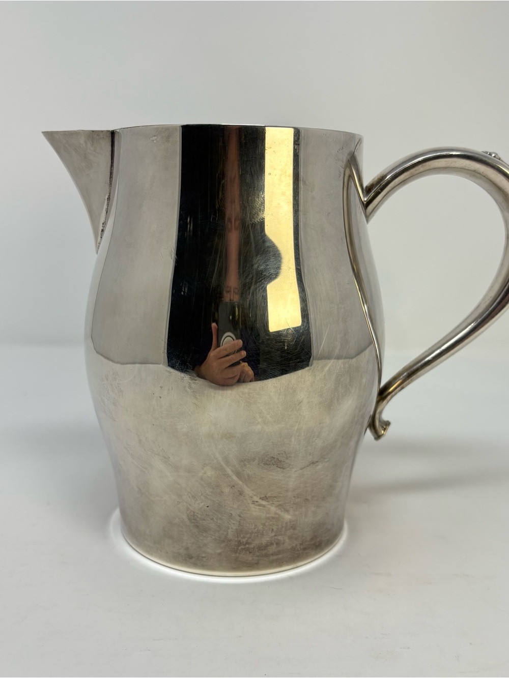 Vintage Wm A Rogers Silverplate Water Pitcher Traditional Handle 6.5"